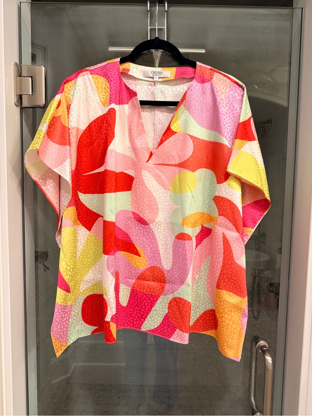 CROSBY by Mollie Burch Bright Pink Multi-Color Abstract Tunic